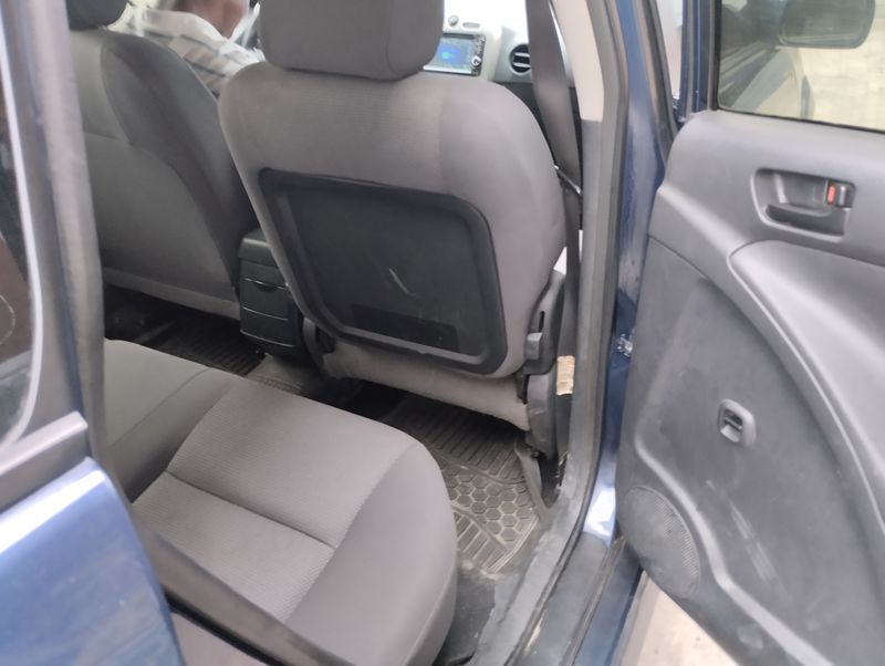 Thumbnail 8 of 2006 Pontiac Vibe